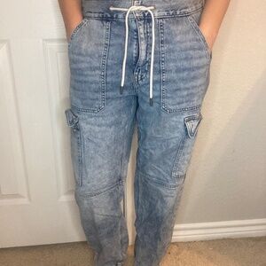 American Eagle Baggy Jeans with a cinched bottom